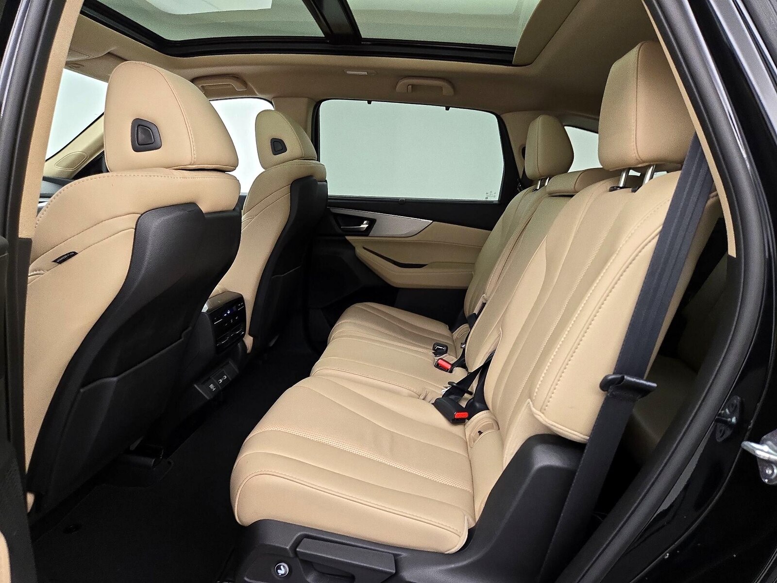 Rear Air Conditioning