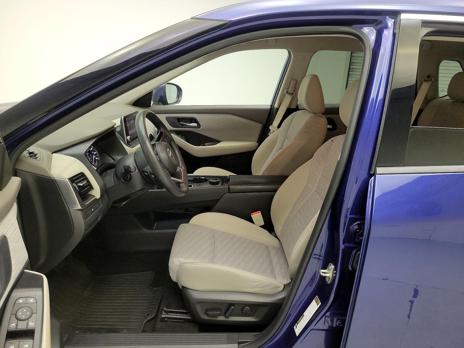 Power Seat(s) & Side Airbags