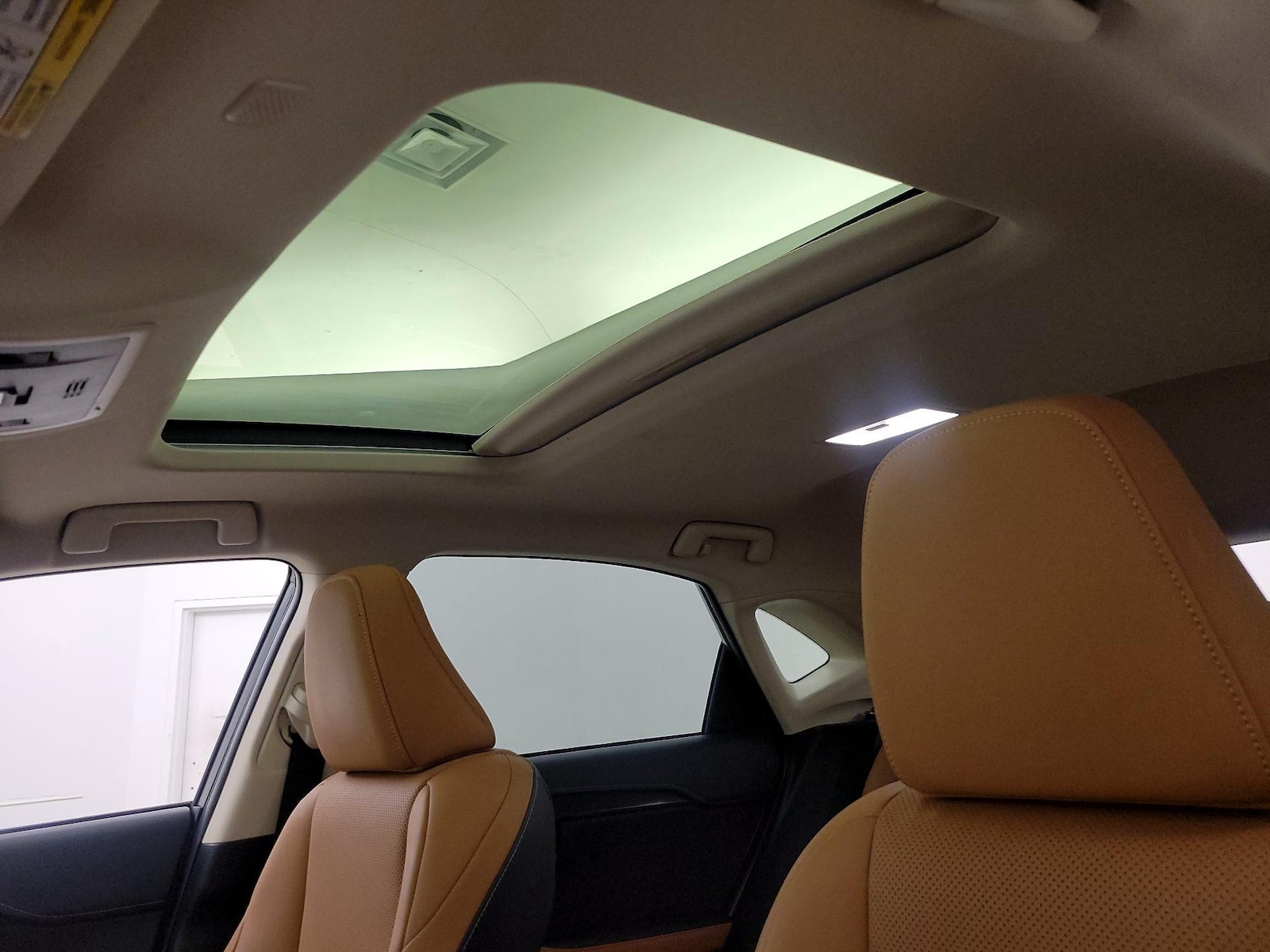 2021 Lexus NX 300 - Photo 19