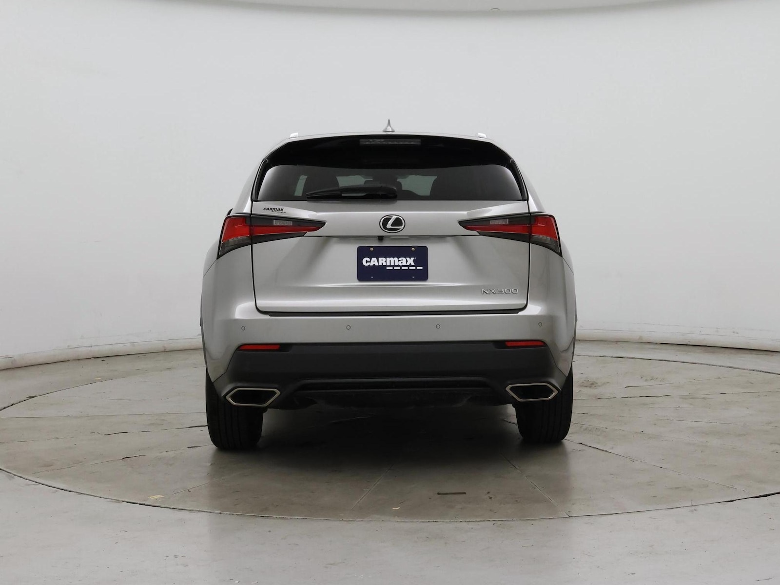 2021 Lexus NX 300 - Photo 7