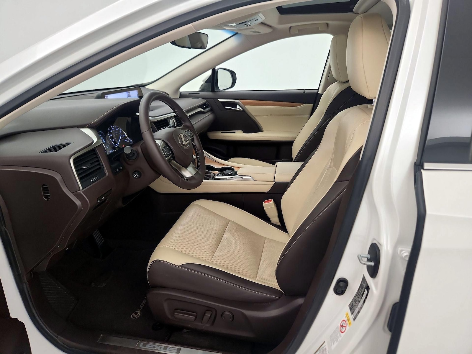 Power Seat(s) & Side Airbags