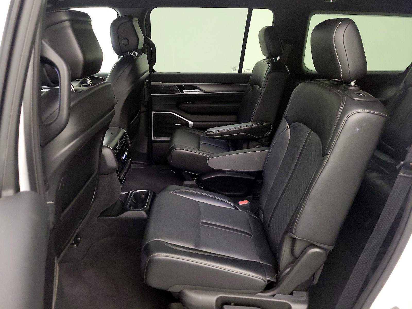 Rear Air Conditioning