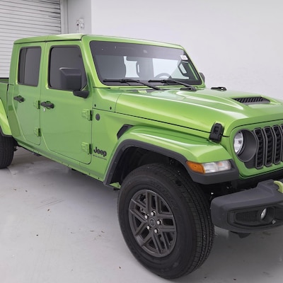 2025 Jeep Gladiator Sport S