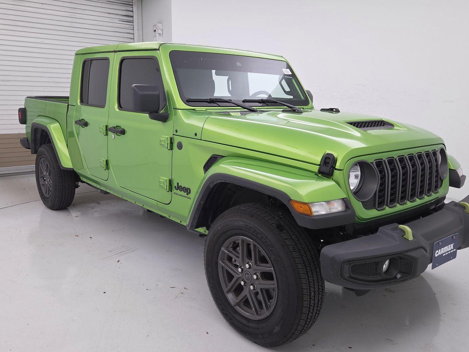 2025 Jeep Gladiator