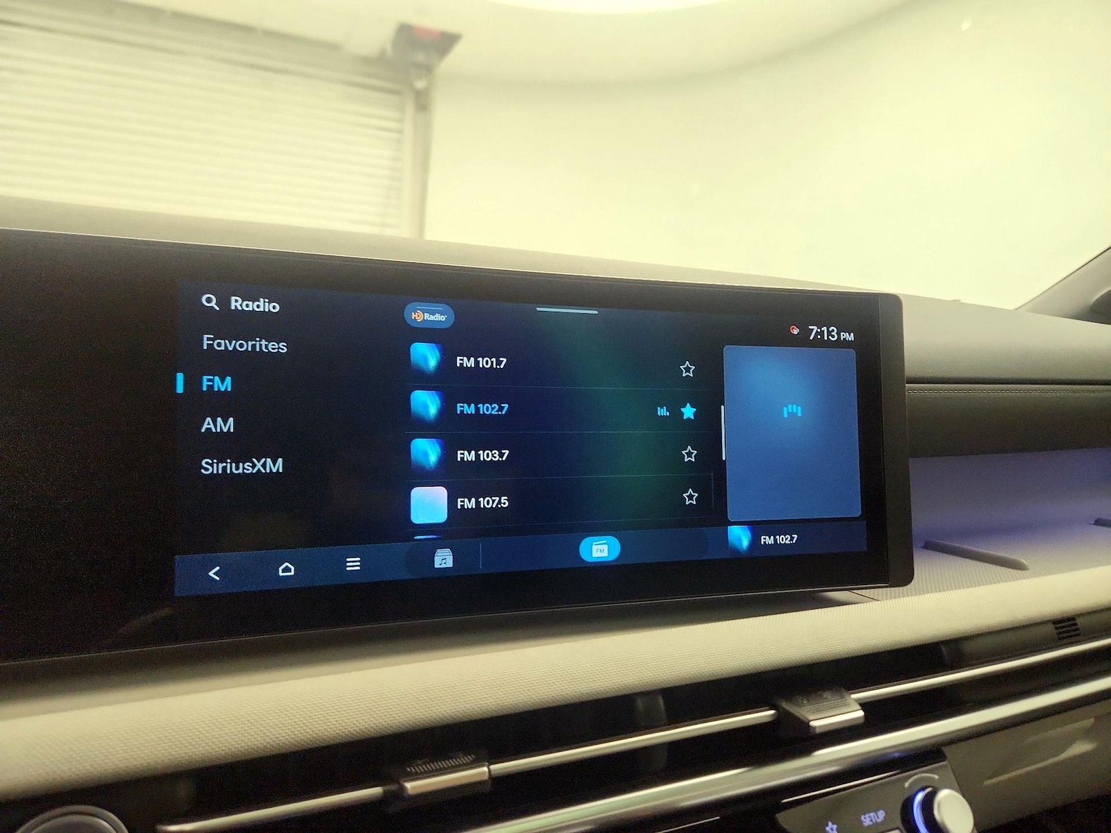 2025 Hyundai Tucson Limited - Photo 17
