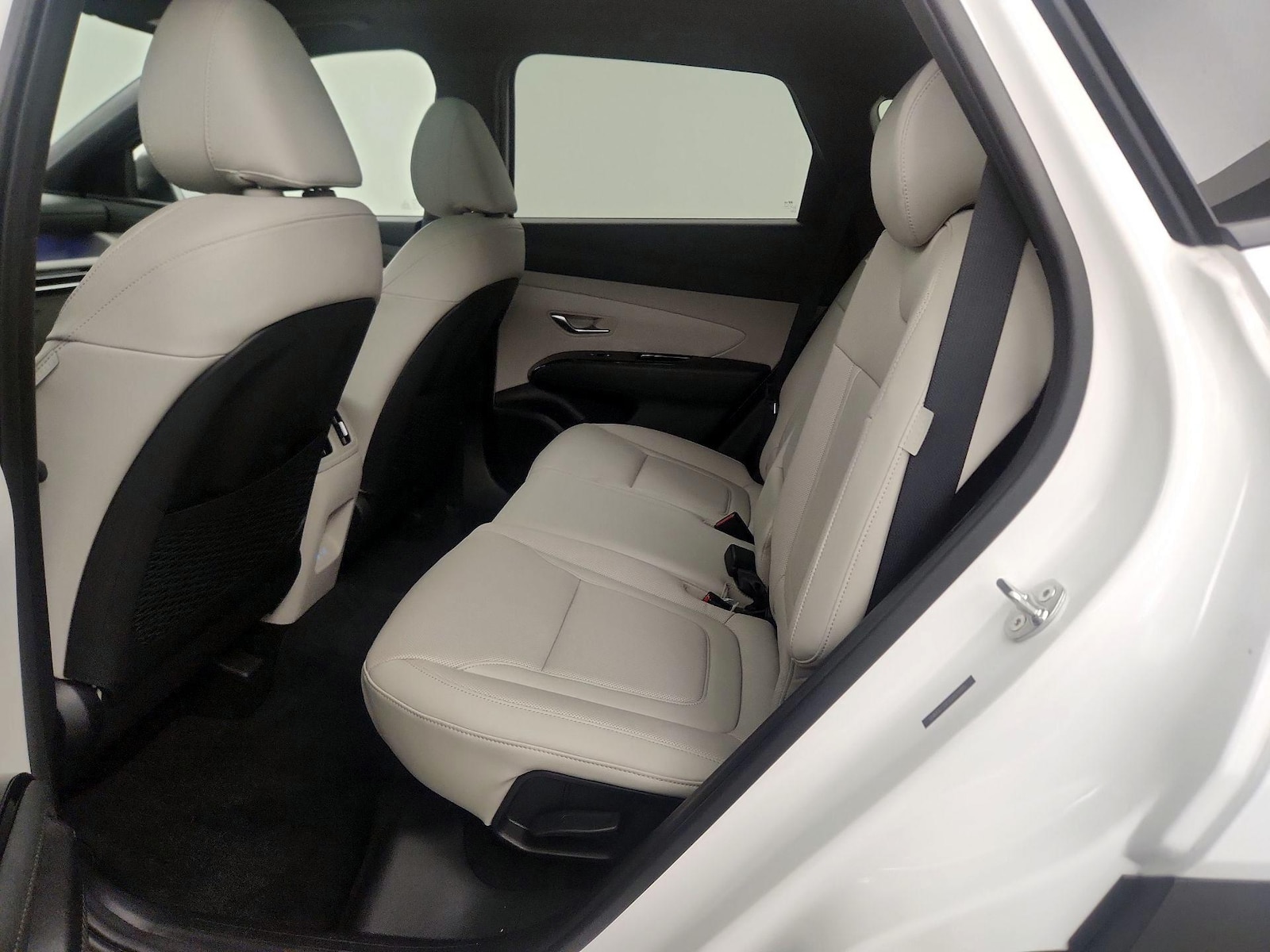 2025 Hyundai Tucson Limited - Photo 22