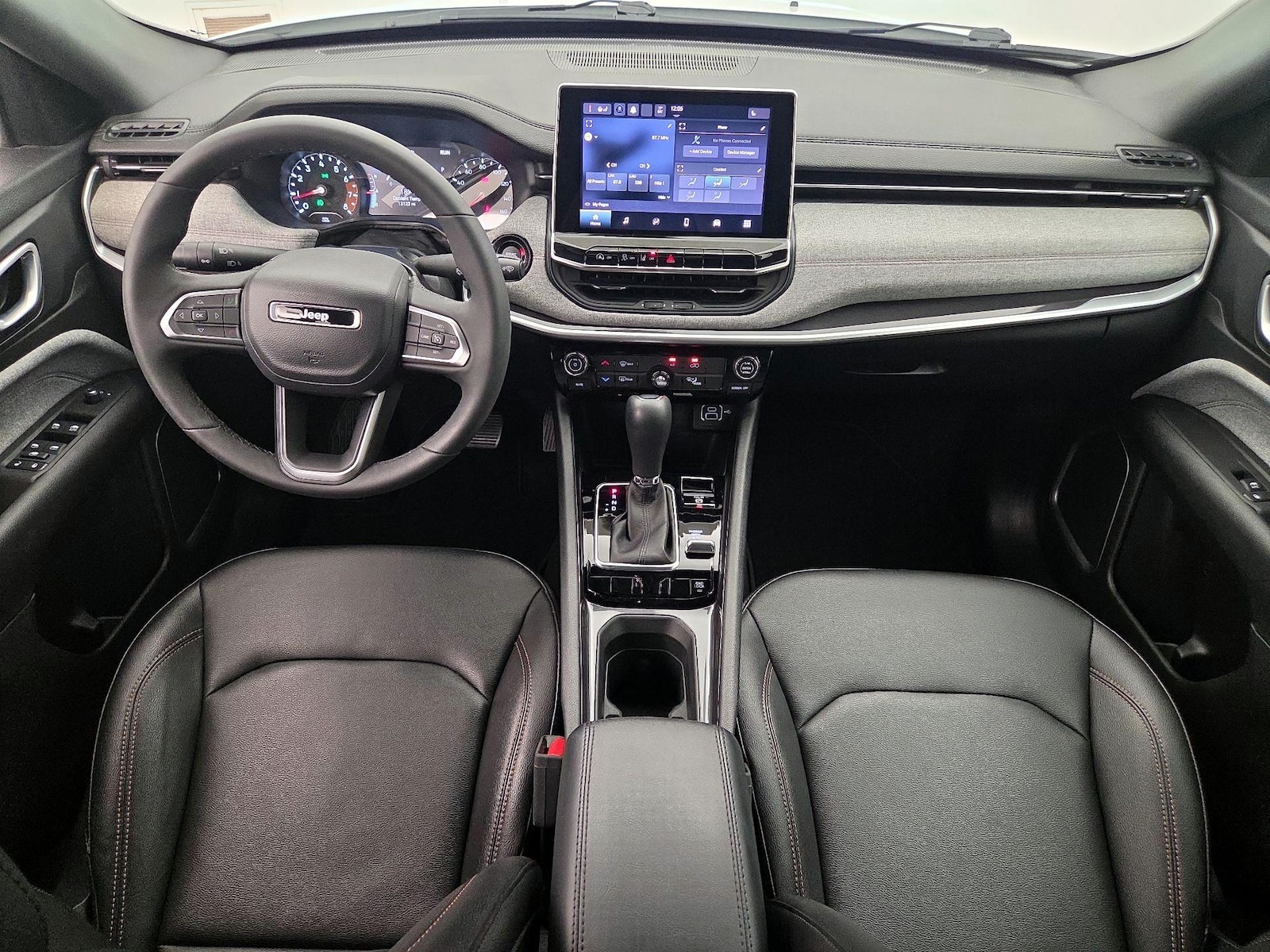 2023 Jeep Compass Latitude Lux - Photo 10