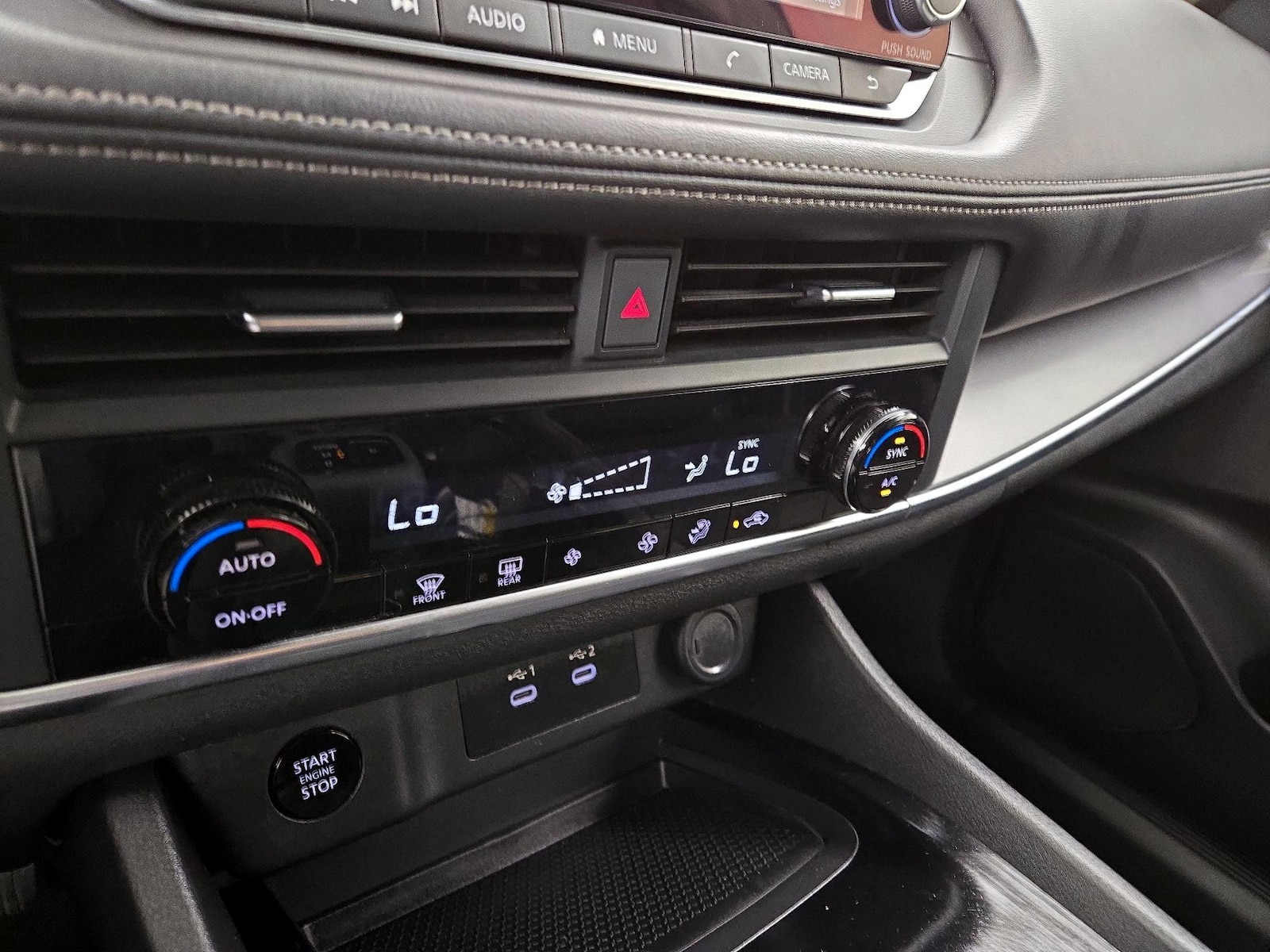 2025 Nissan Rogue SV - Photo 17