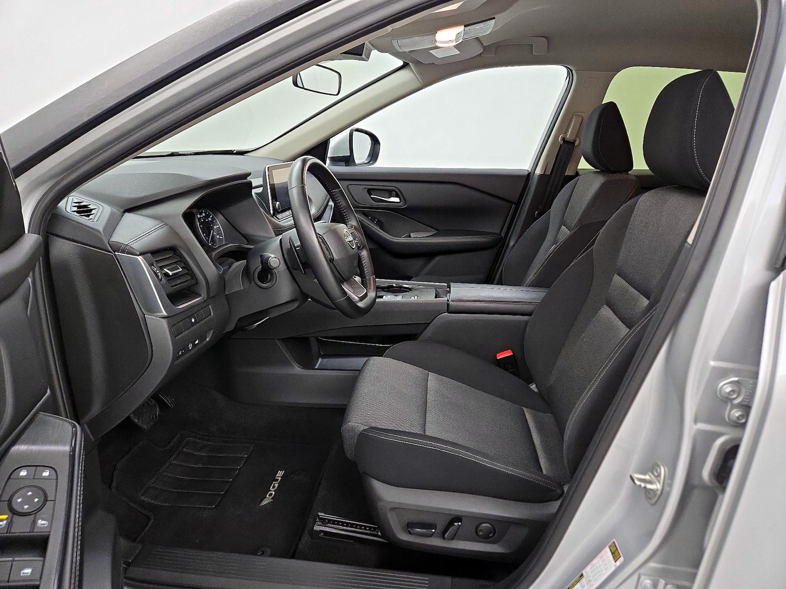 Power Seat(s) & Side Airbags
