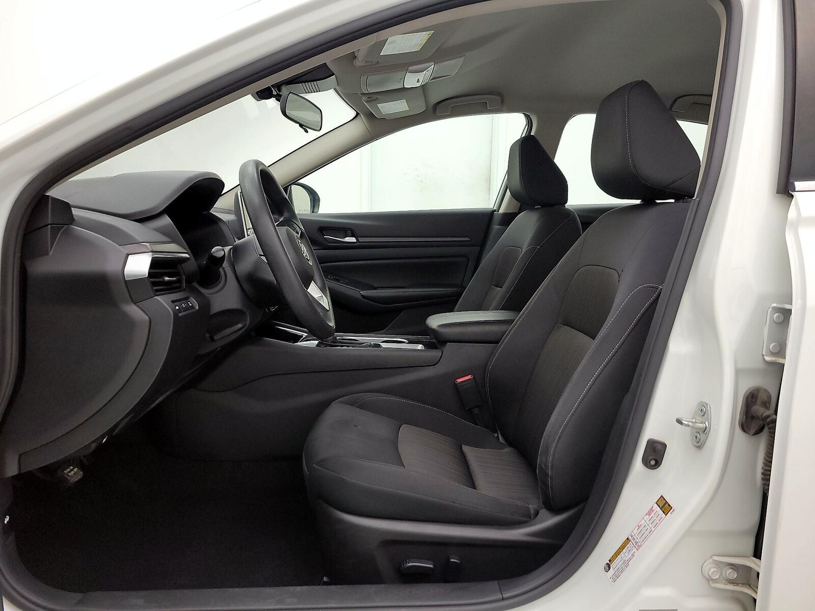 Power Seat(s) & Side Airbags