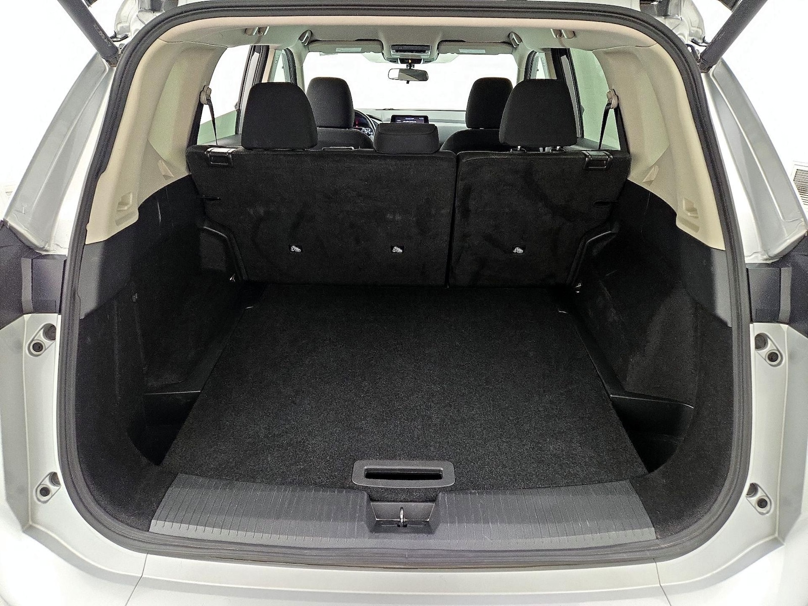 2025 Nissan Rogue SV - Photo 21