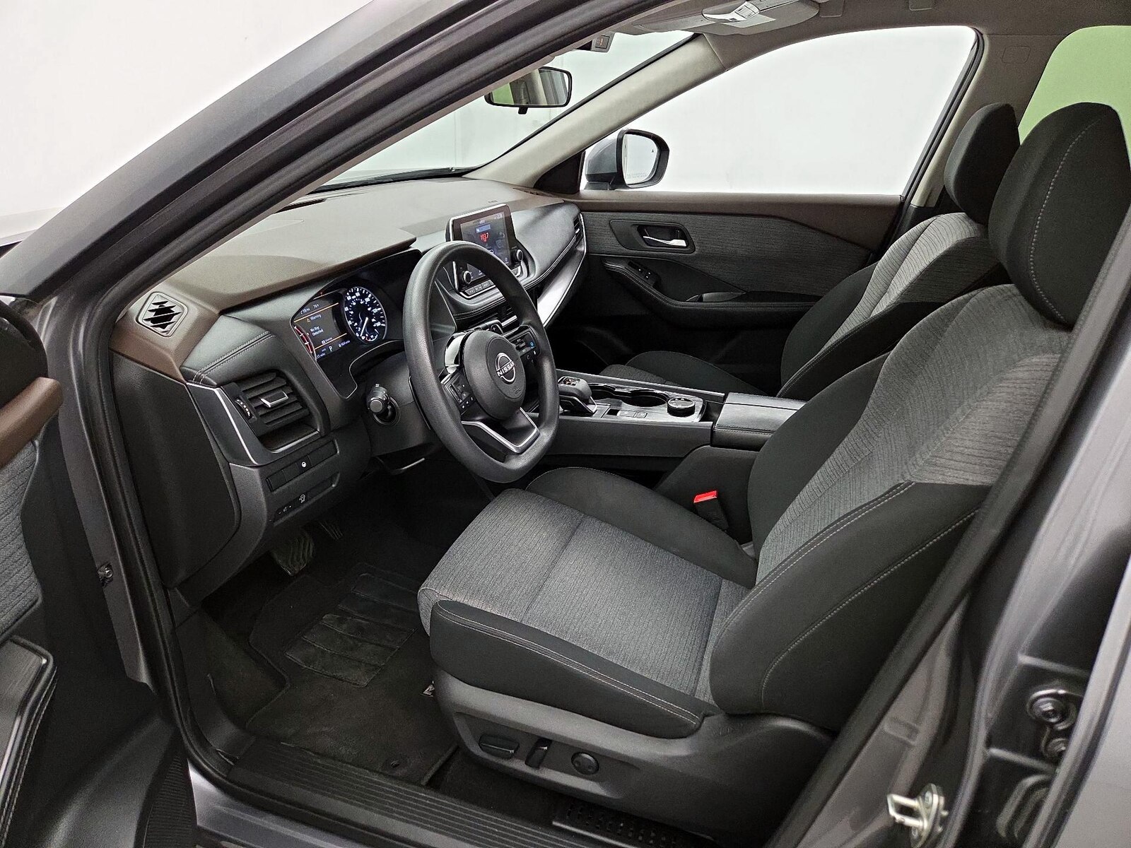 Power Seat(s) & Side Airbags
