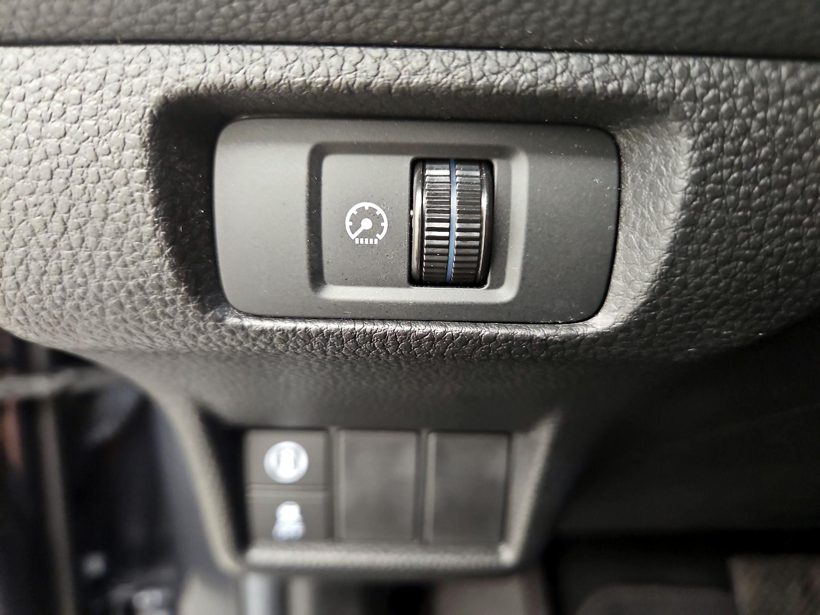 2024 Honda Civic EX - Photo 14