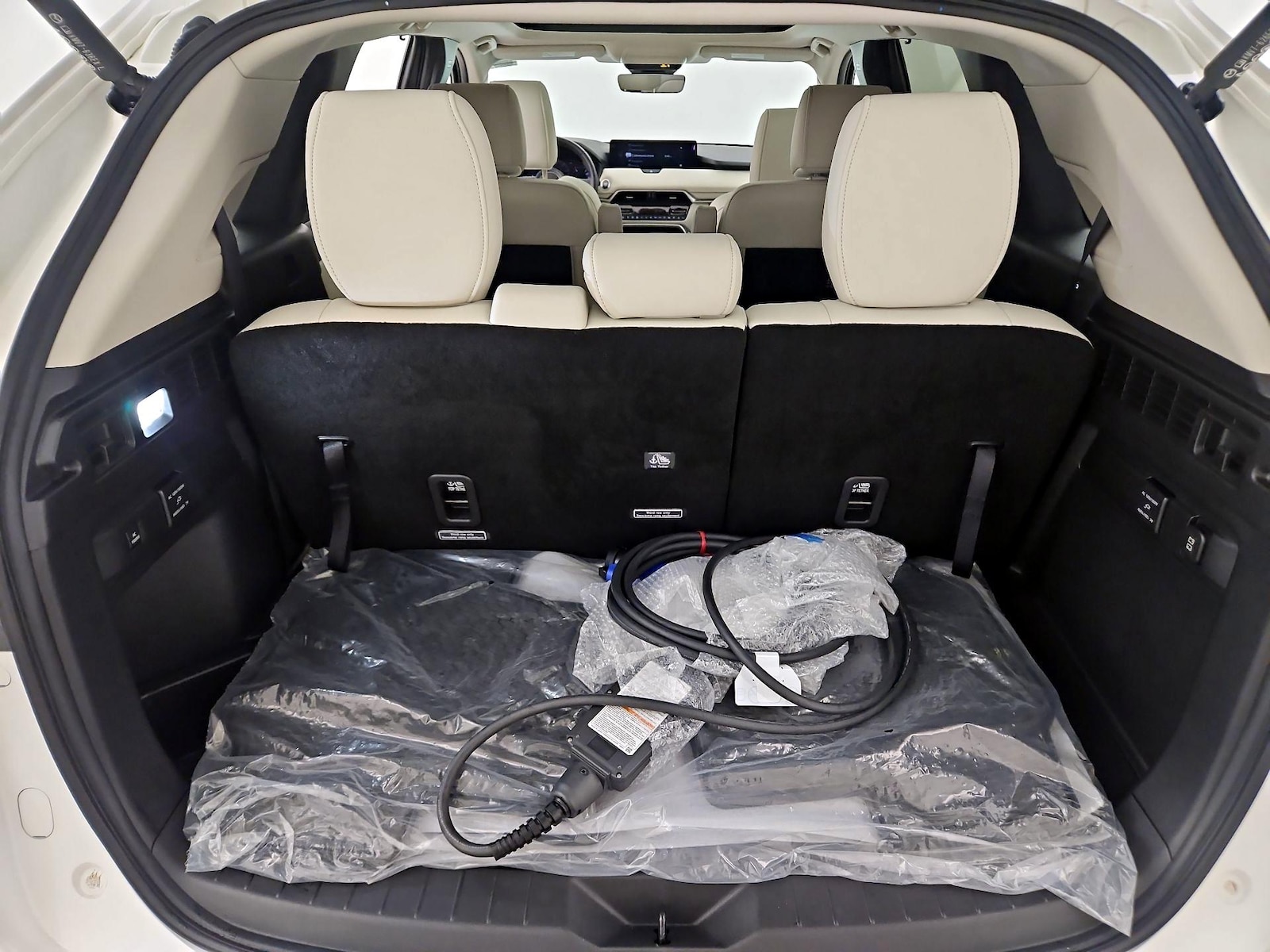 2026 Mazda CX-90 Premium Plus Package - Photo 24