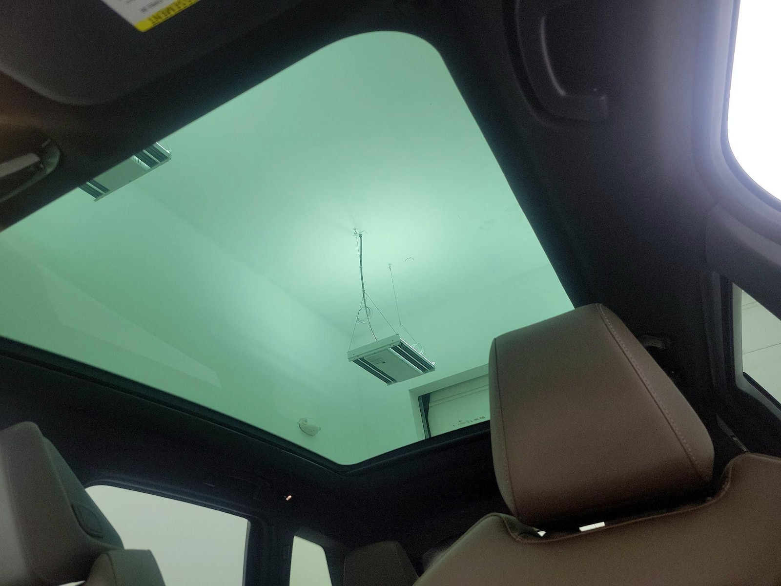 Skylight(s) & Overhead Airbags