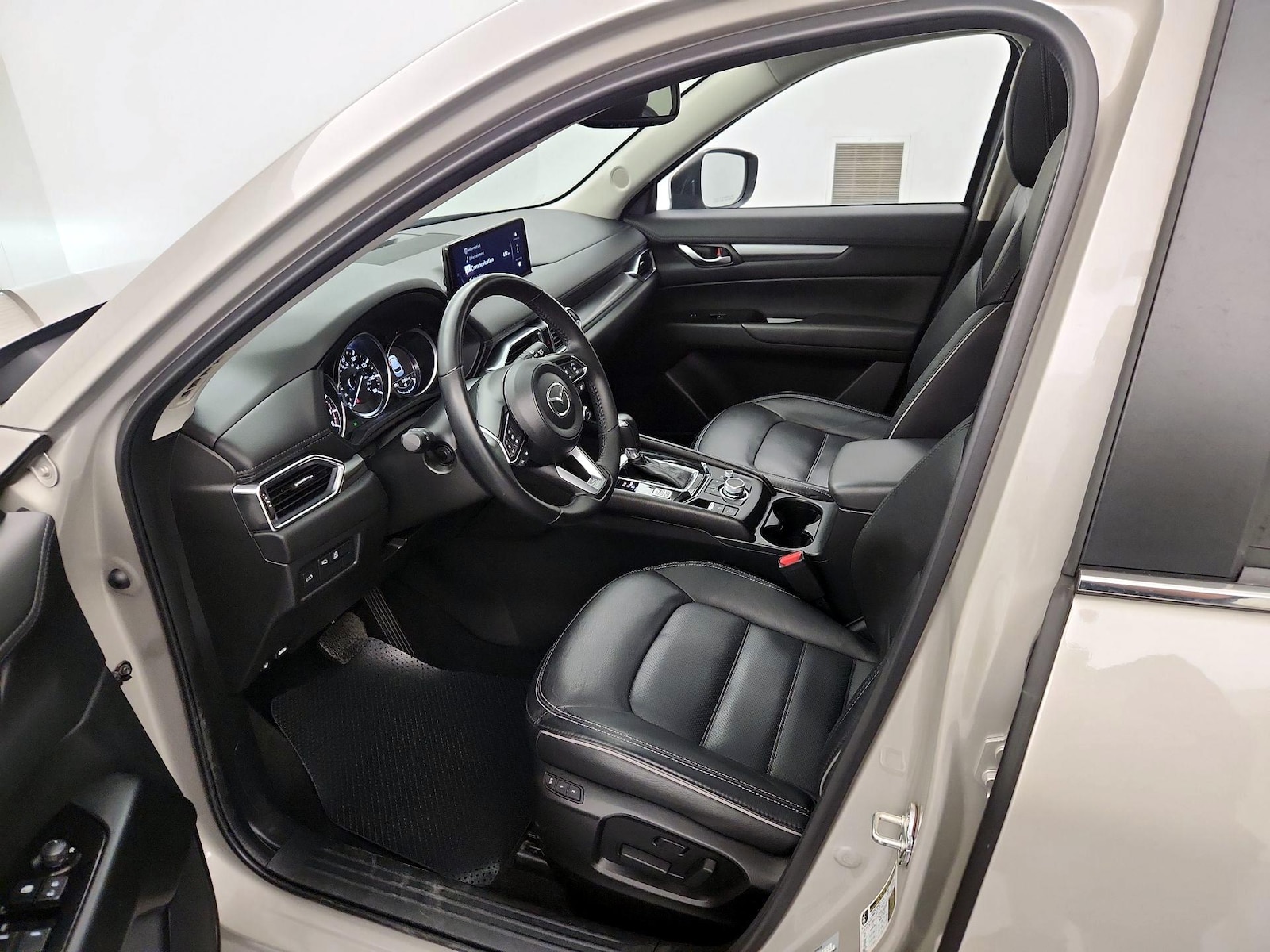 2025 Mazda CX-5 S Preferred package - Photo 12