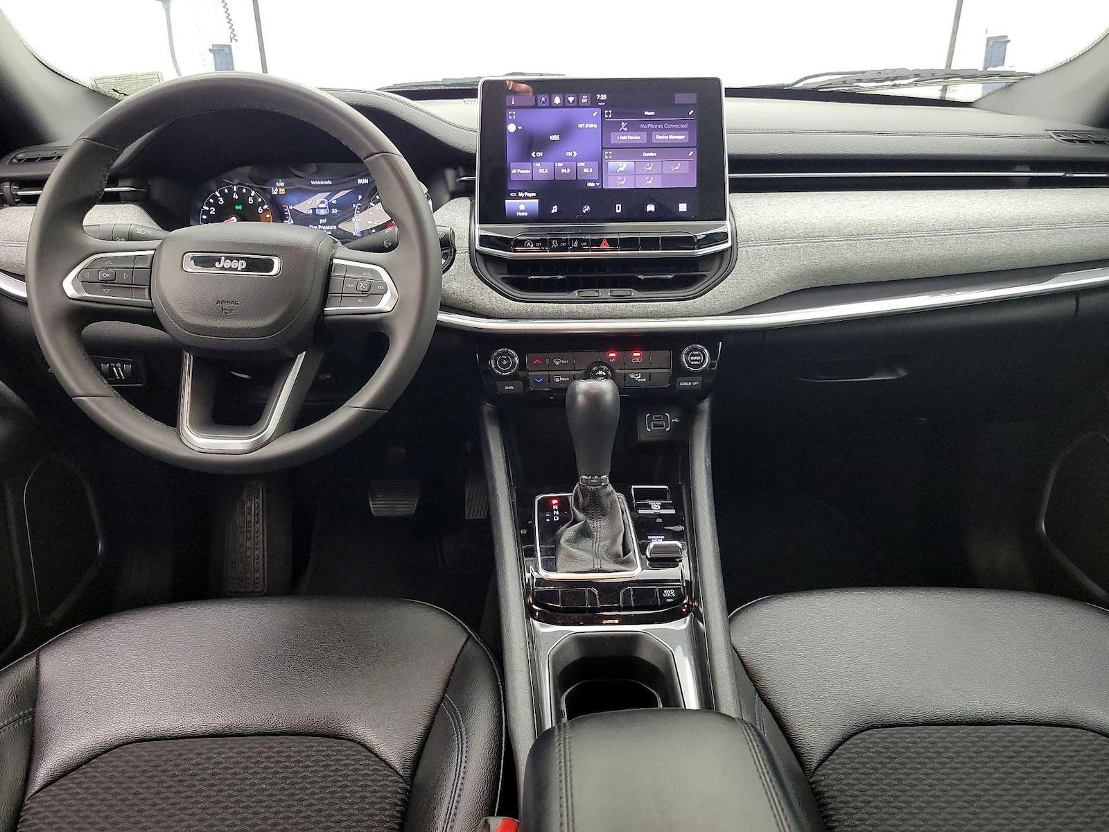 Apple CarPlay® & Android Auto™