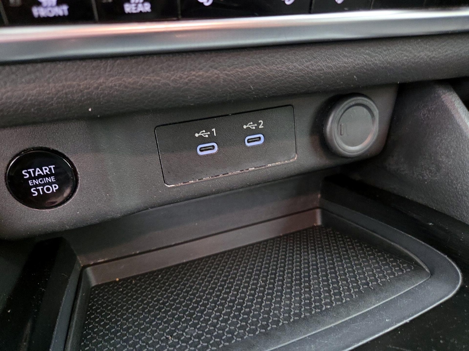 2025 Nissan Rogue SV - Photo 19