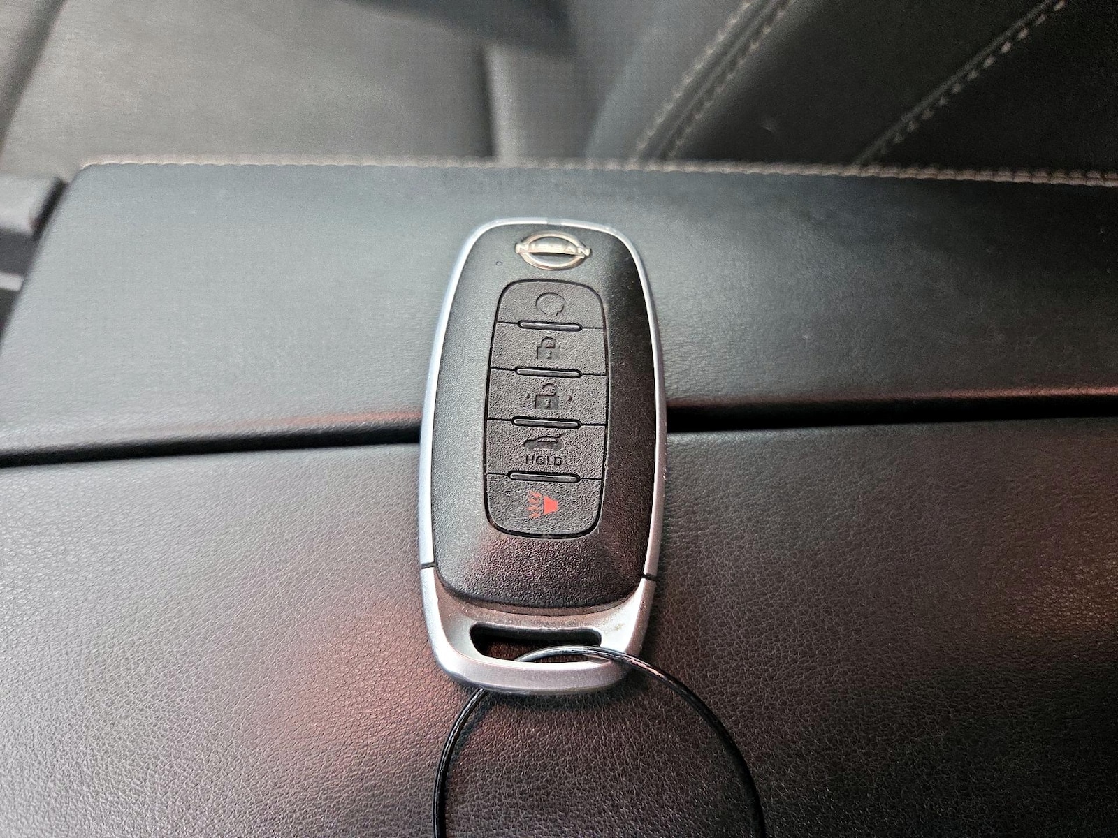 2025 Nissan Rogue SV - Photo 23