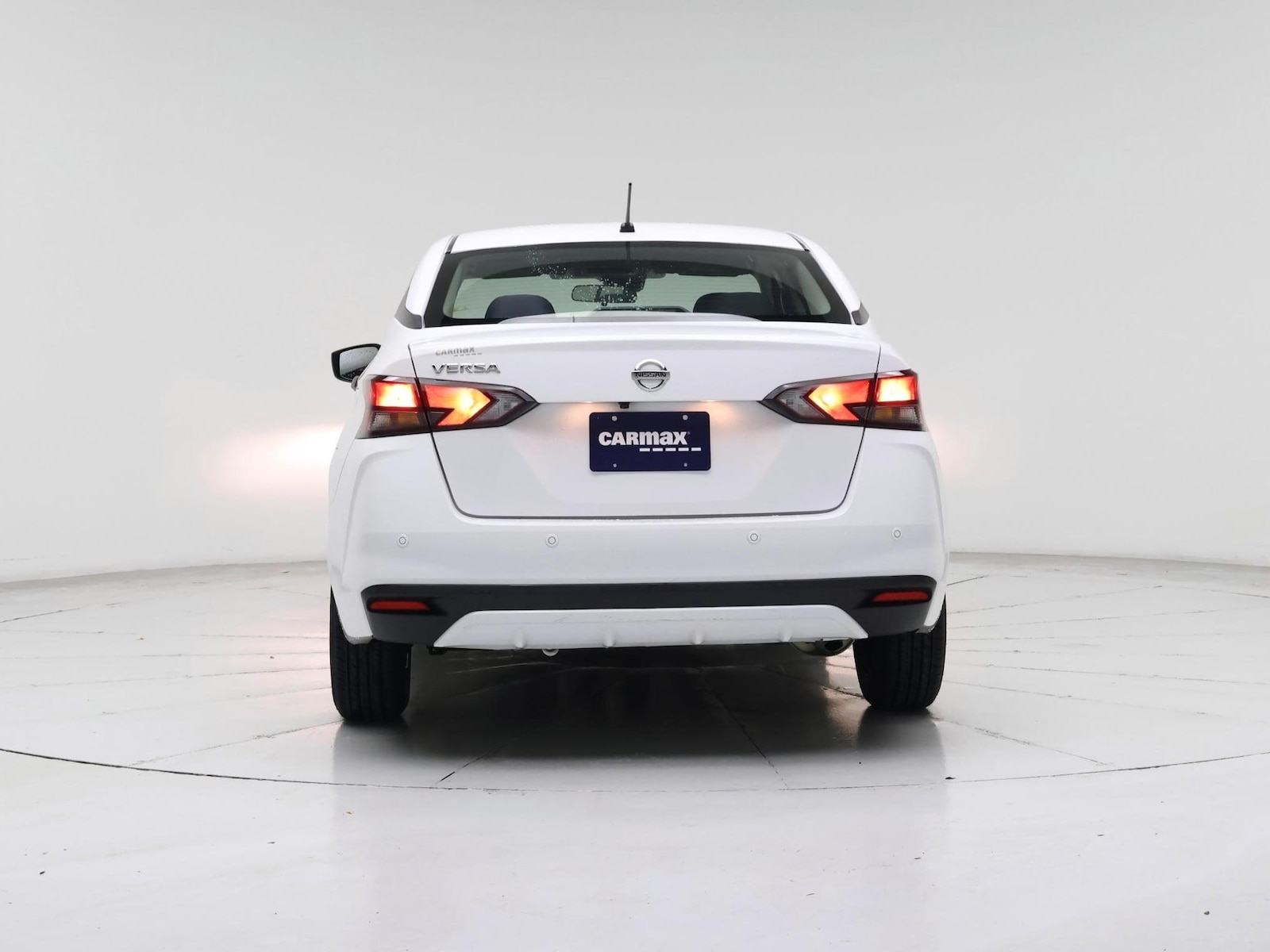 2022 Nissan Versa Sedan S - Photo 7