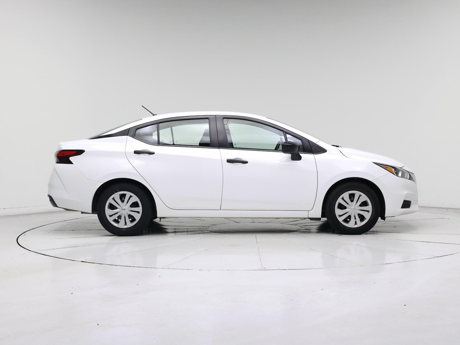 2022 Nissan Versa Sedan S - Photo 8