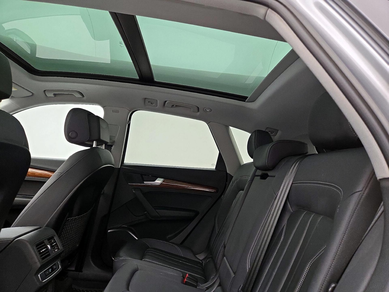 2023 Audi Q5 Premium - Photo 25