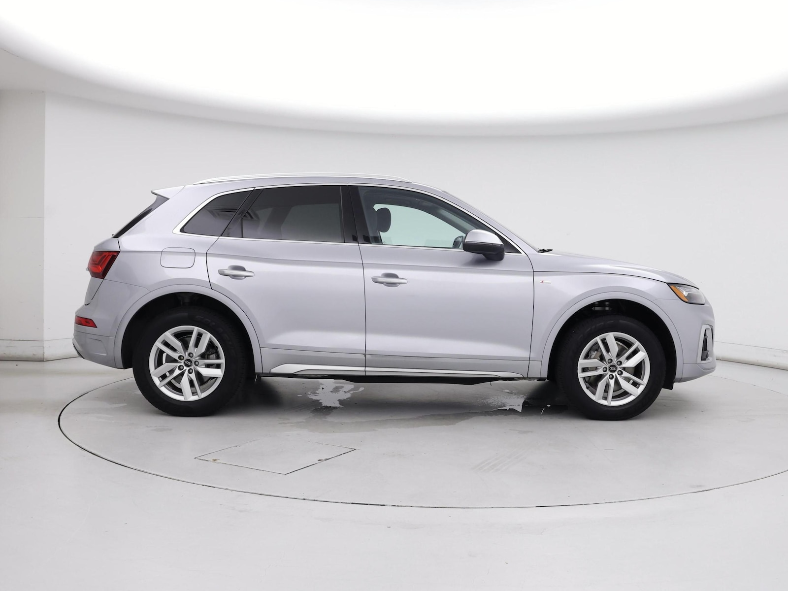 2023 Audi Q5 Premium - Photo 8