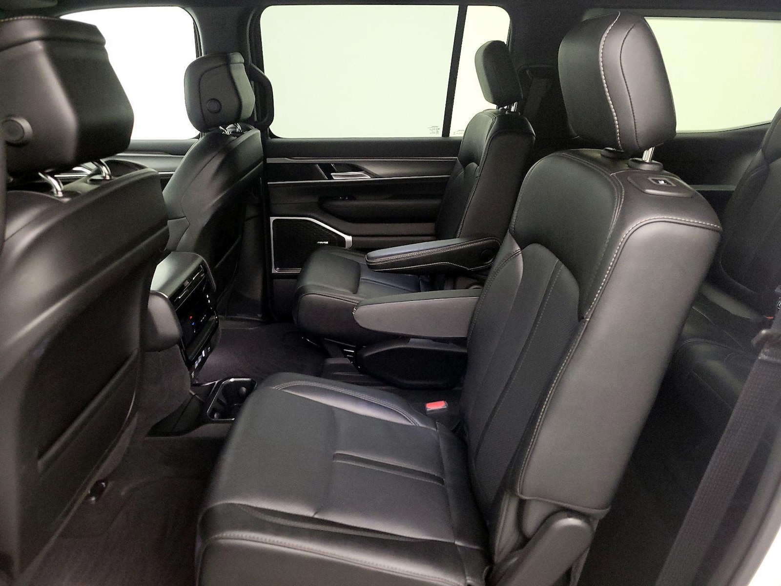 Rear Air Conditioning