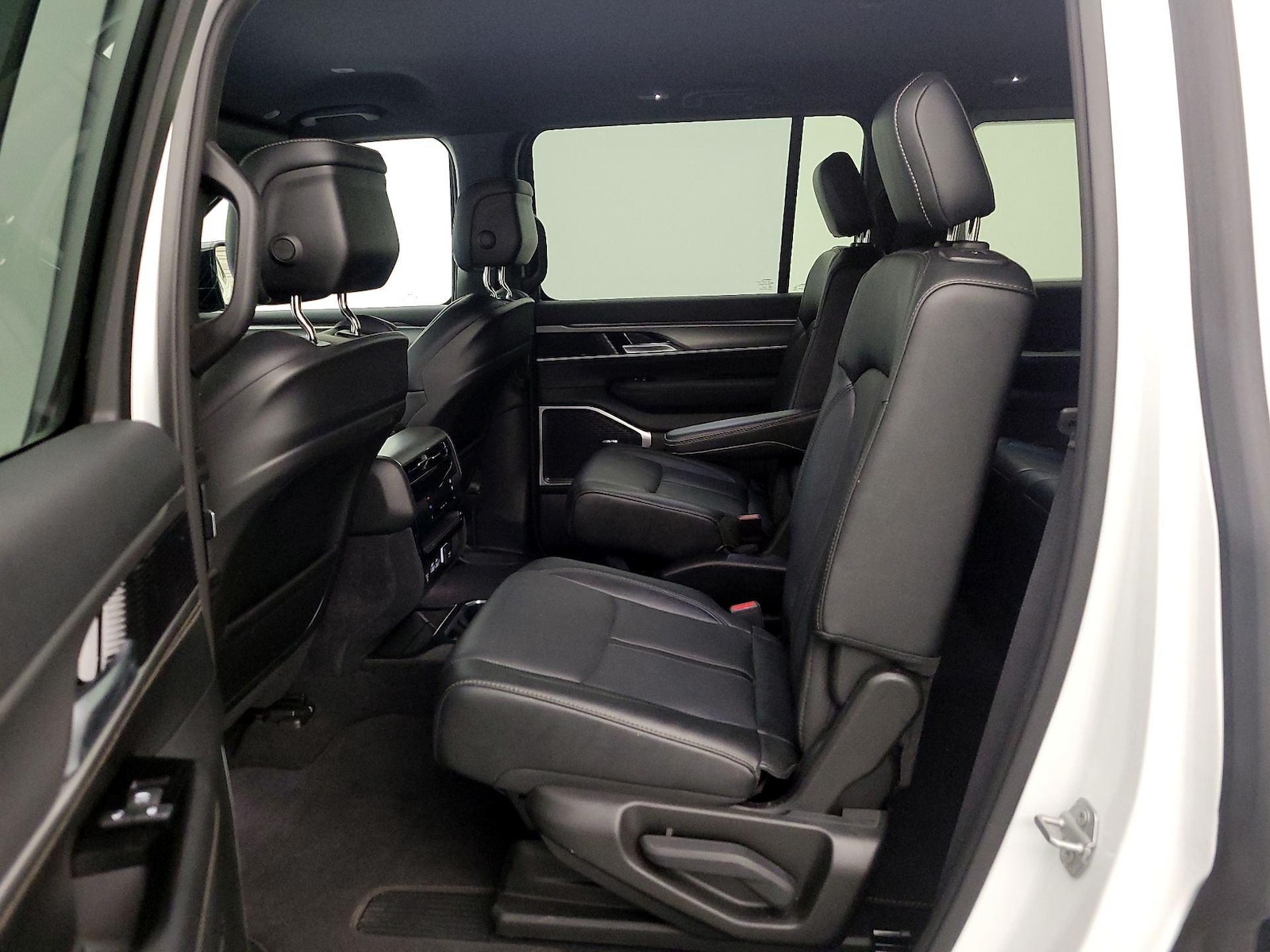 Rear Air Conditioning
