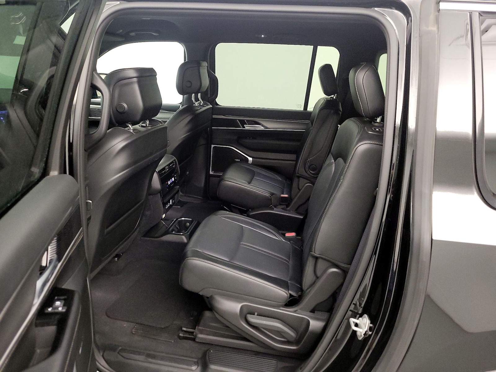 Rear Air Conditioning