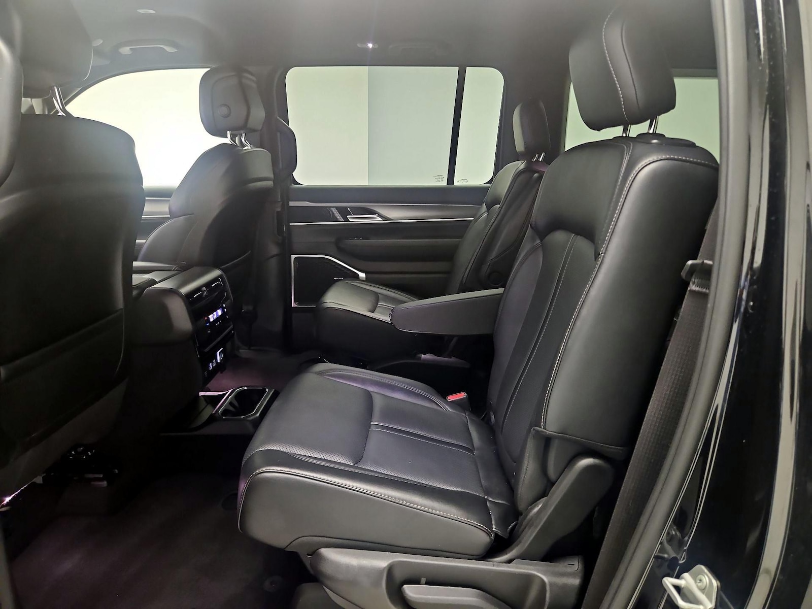 Rear Air Conditioning