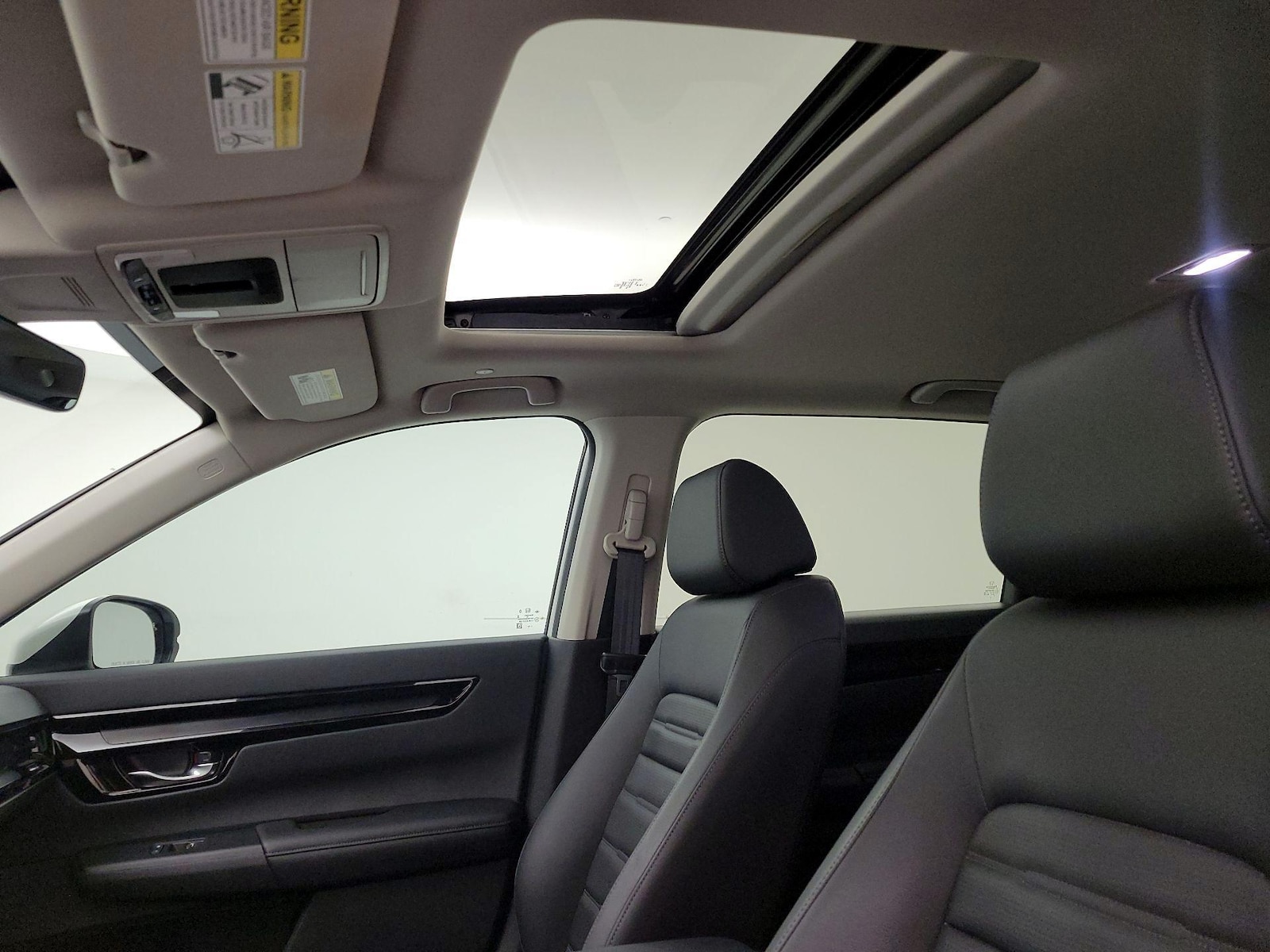 Sunroof(s) & Overhead Airbags