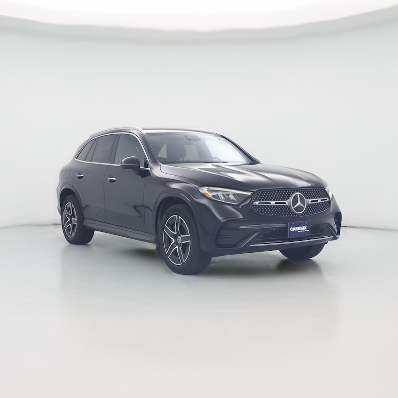 2025 Mercedes-Benz GLC300