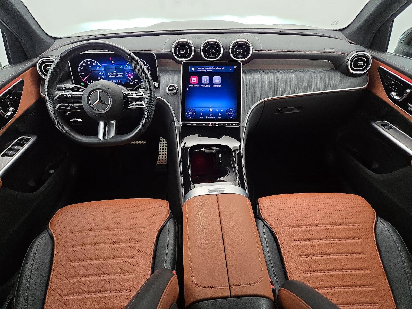 Apple CarPlay® & Android Auto™