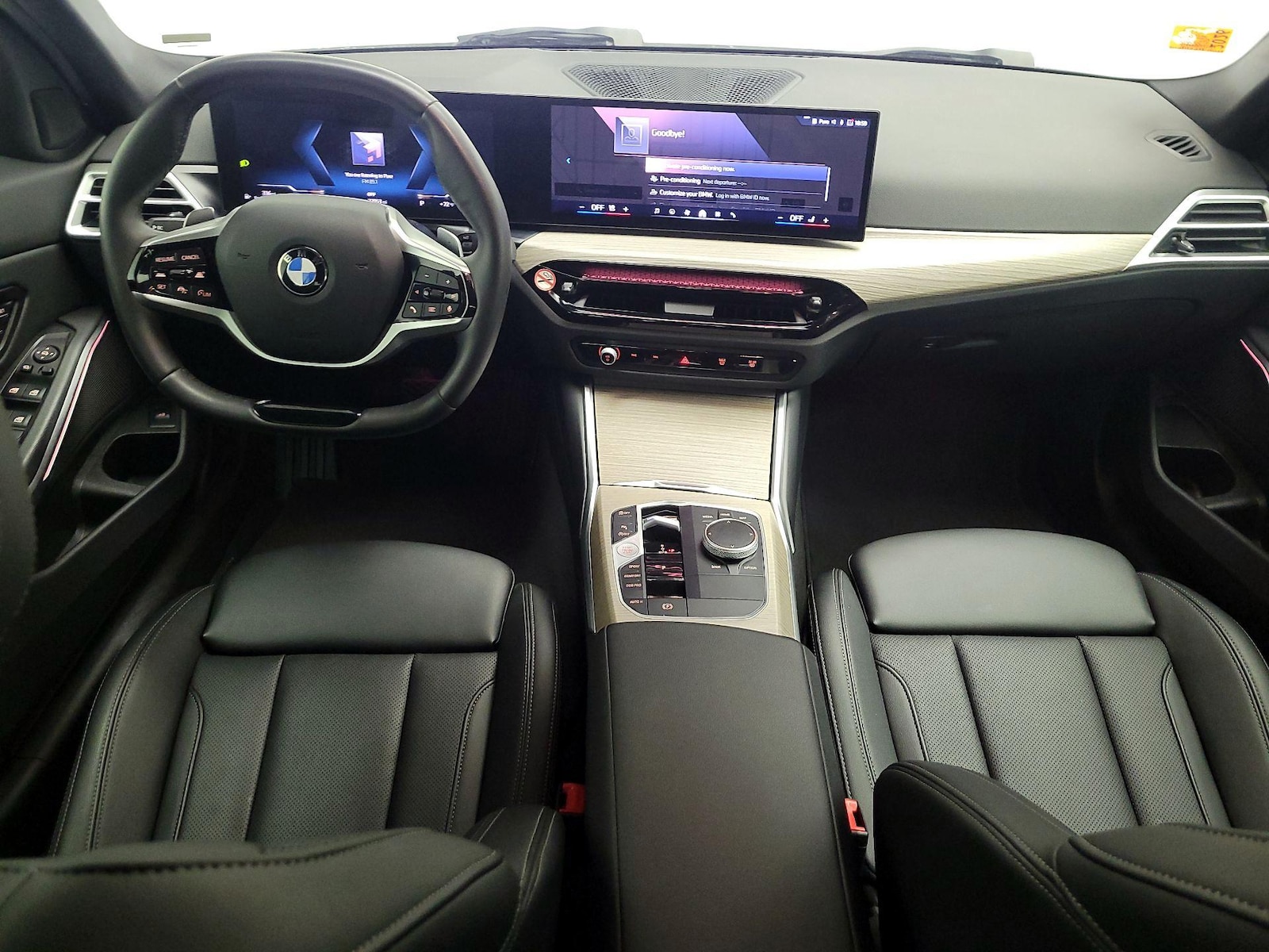 2025 BMW 3 Series 330i - Photo 10