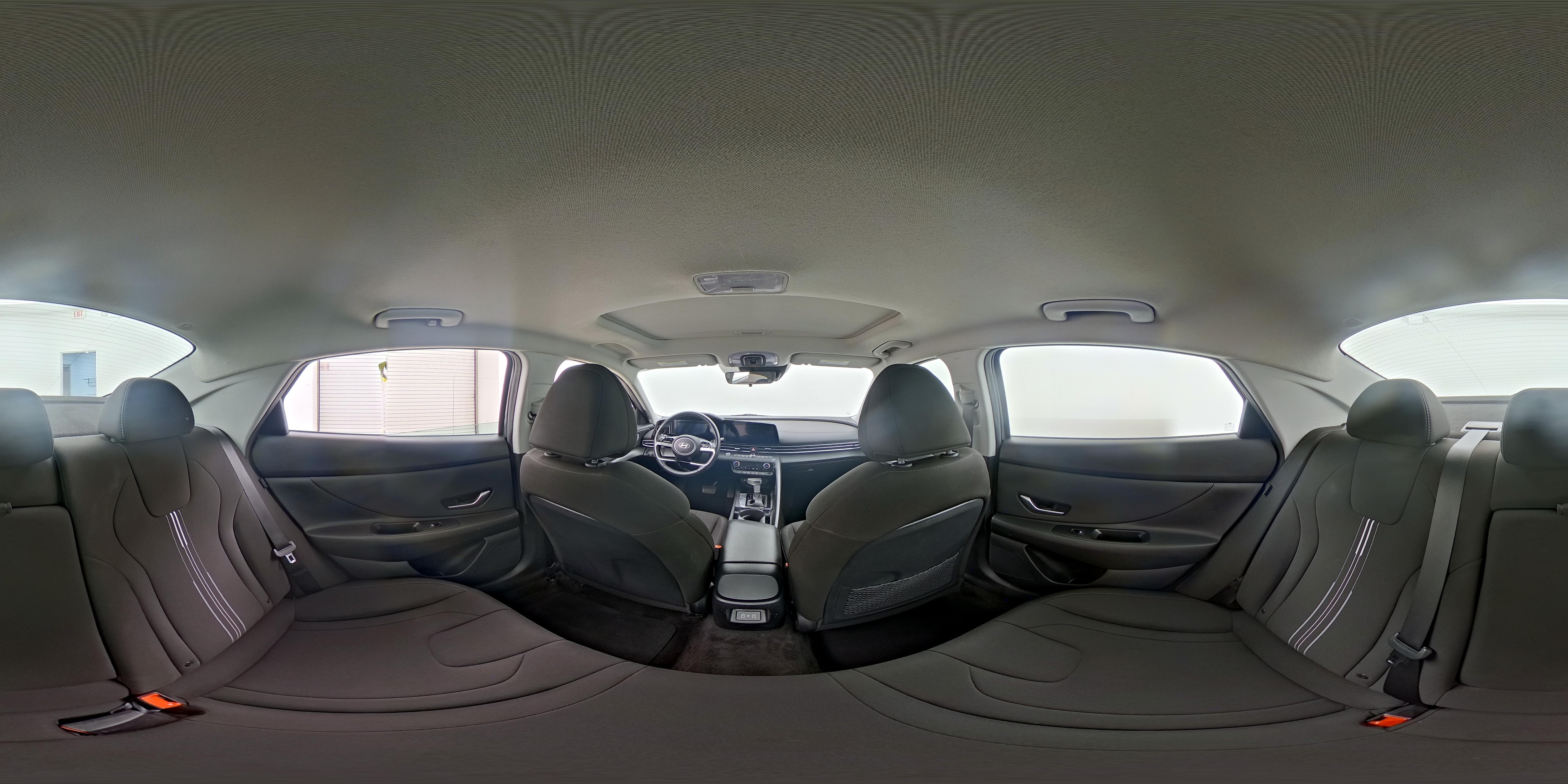 2025 Hyundai Elantra SEL - Photo 27