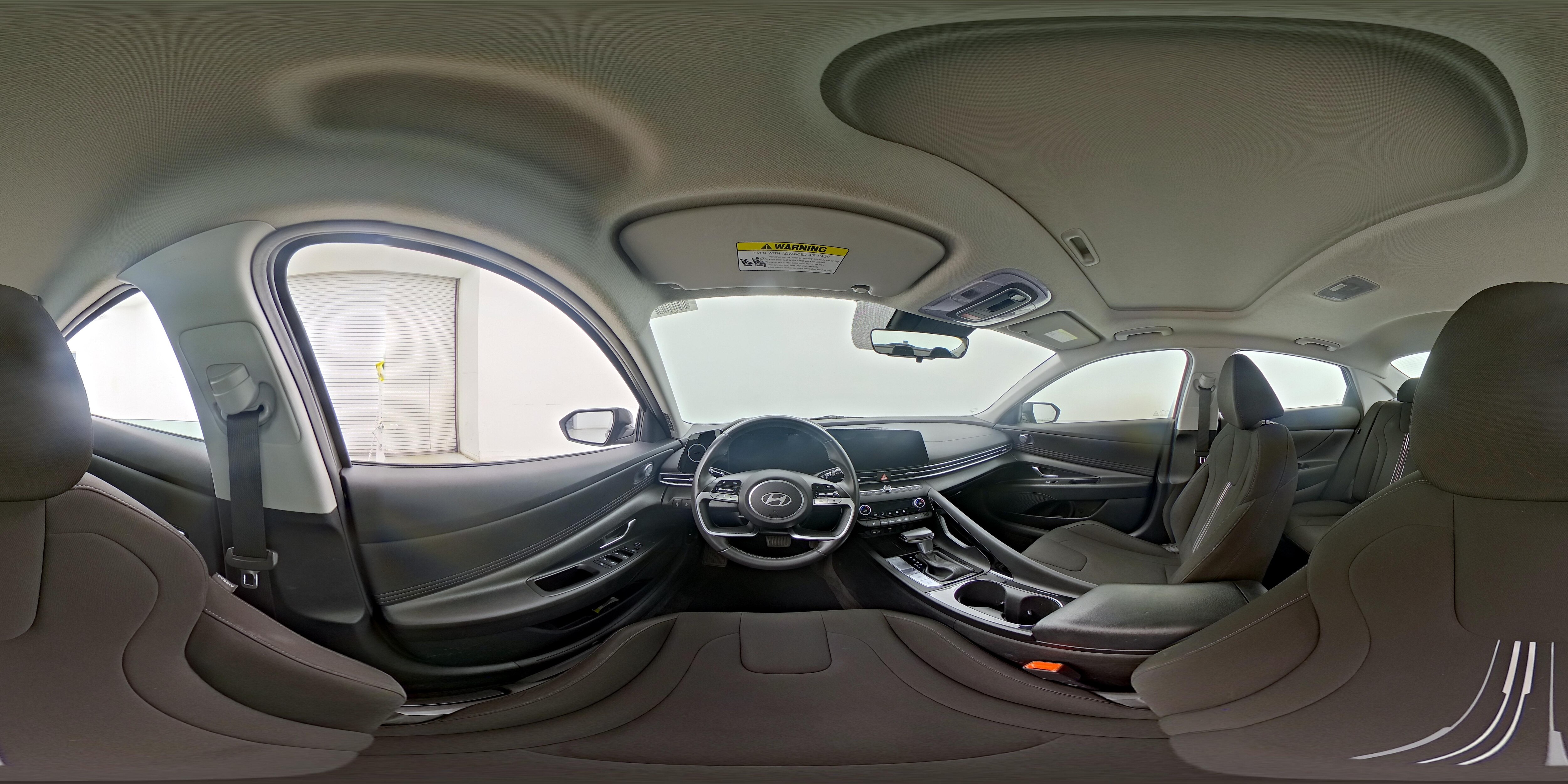 2025 Hyundai Elantra SEL - Photo 28