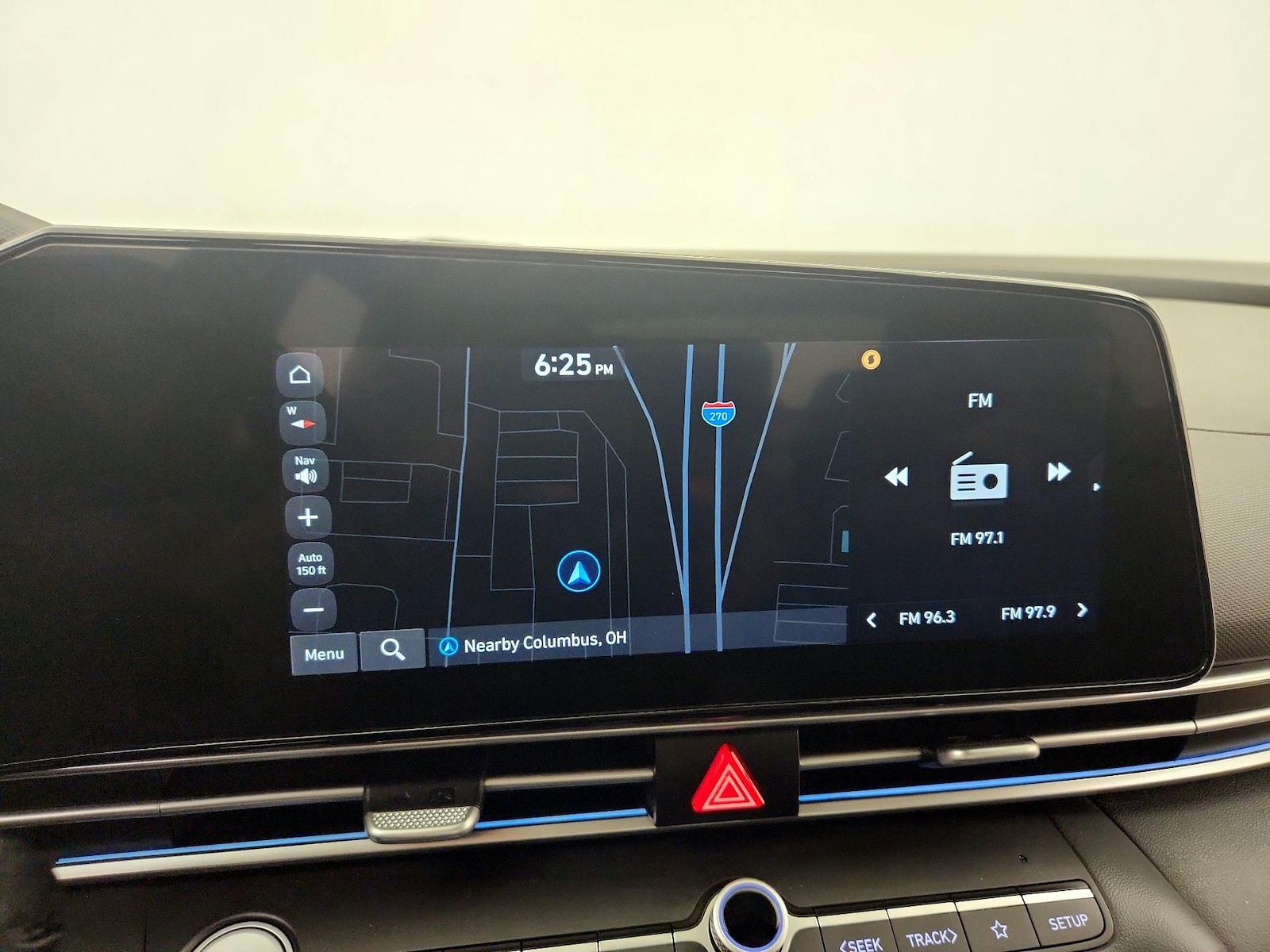 2025 Hyundai Elantra SEL - Photo 15