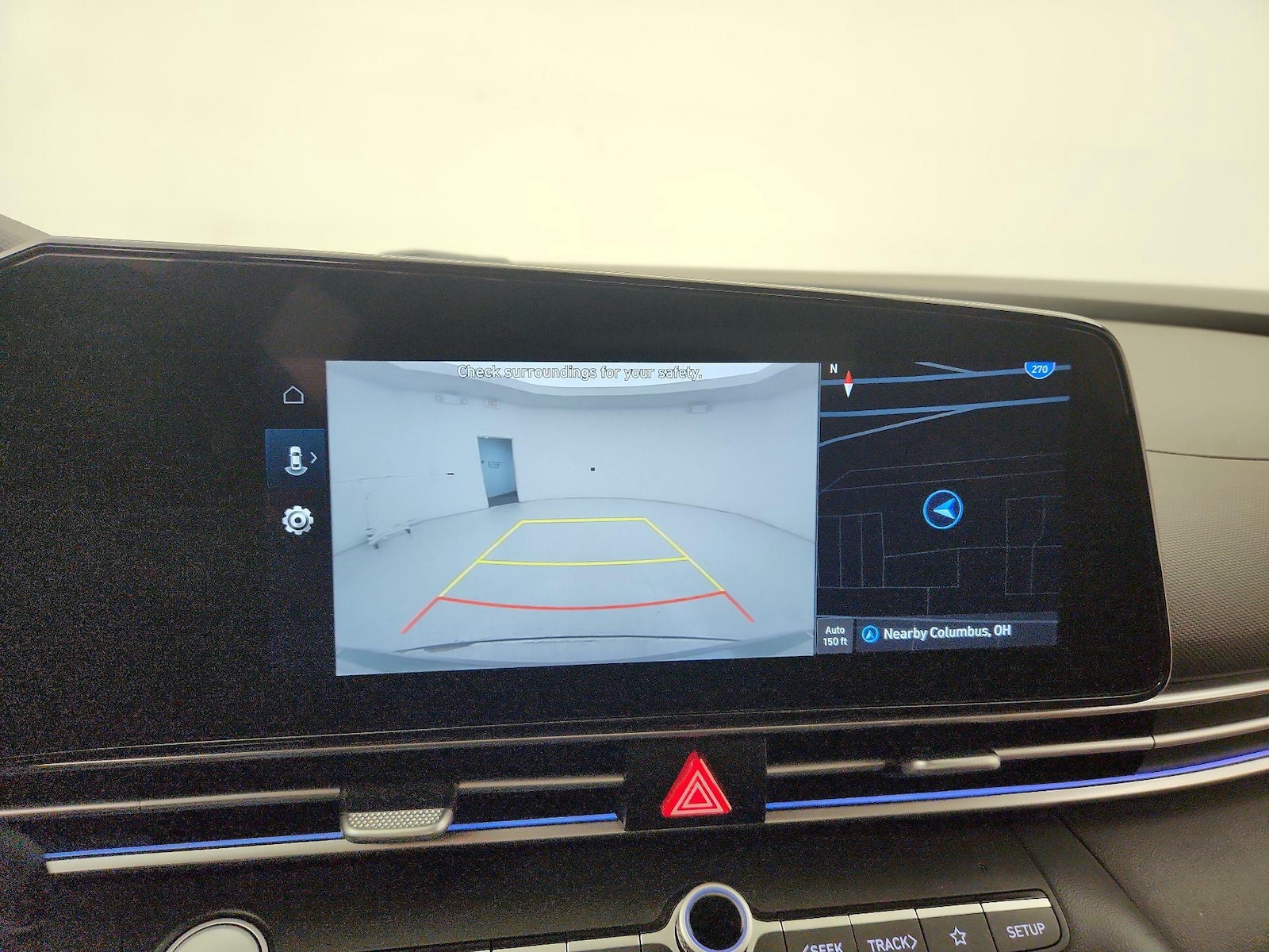 2025 Hyundai Elantra SEL - Photo 16
