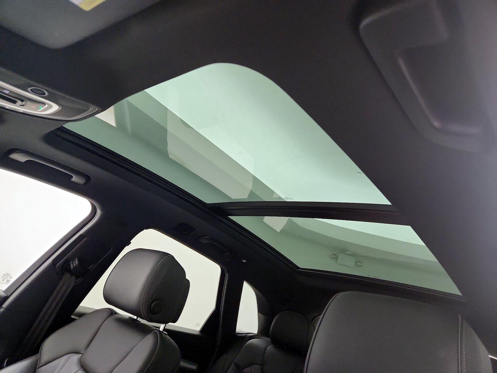 Panoramic Sunroof