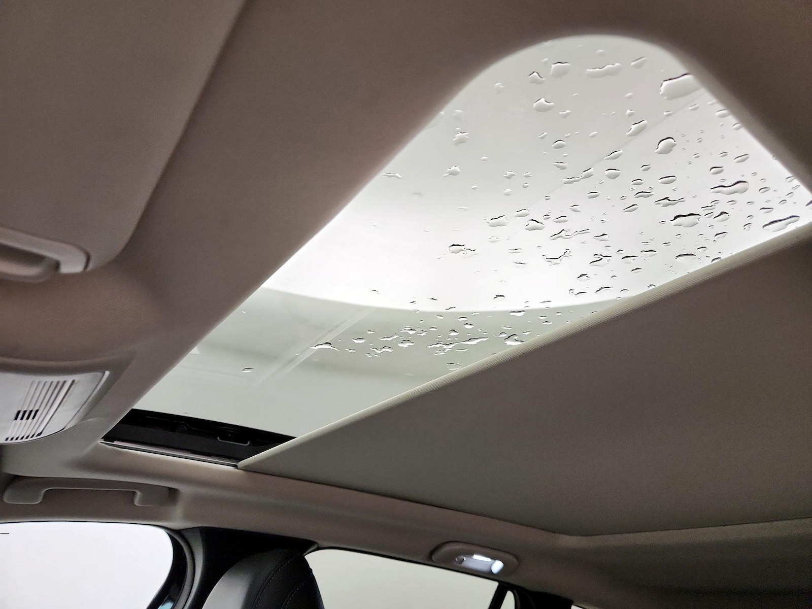 Panoramic Sunroof