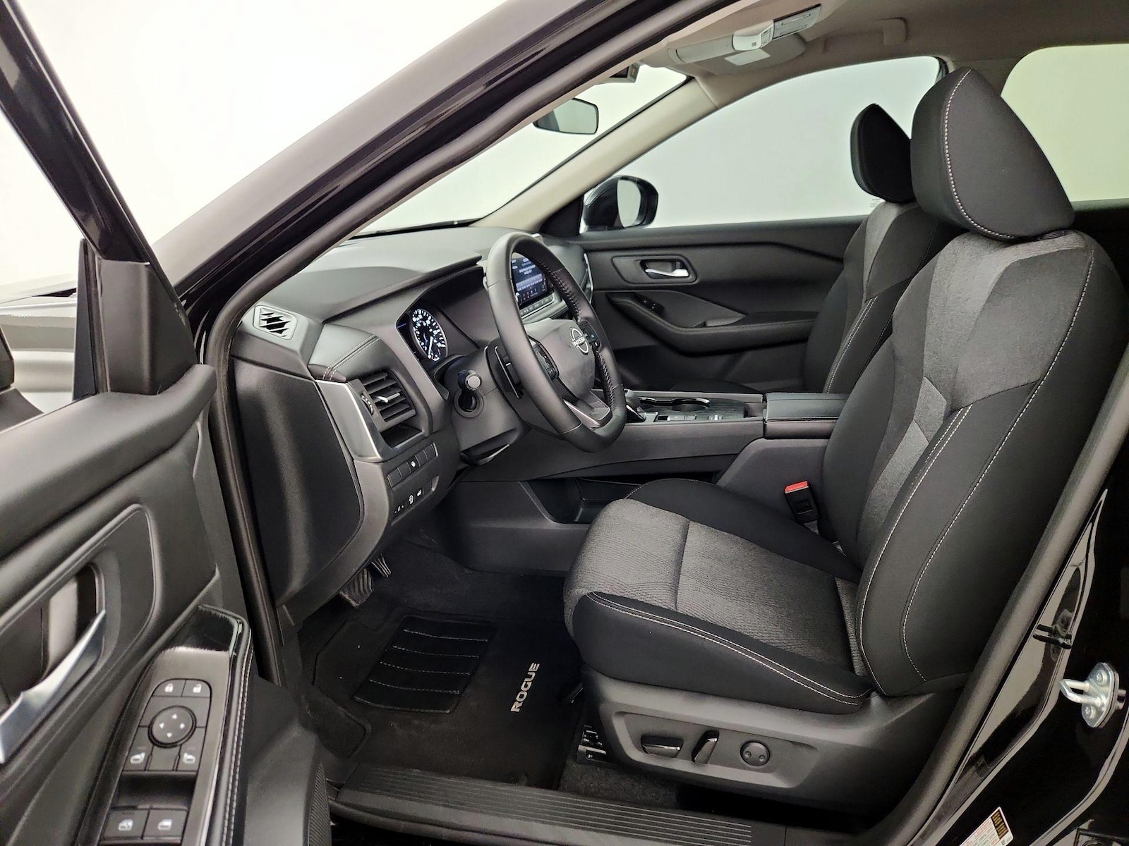 Power Seat(s) & Side Airbags
