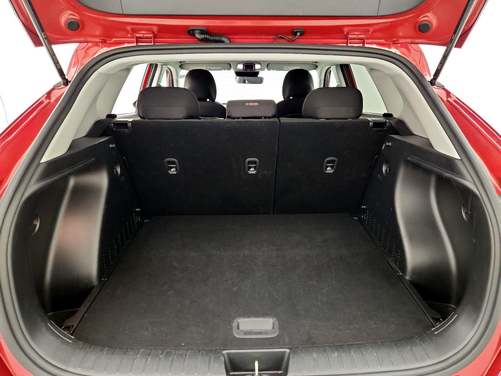 2025 Hyundai Kona SEL - Photo 21