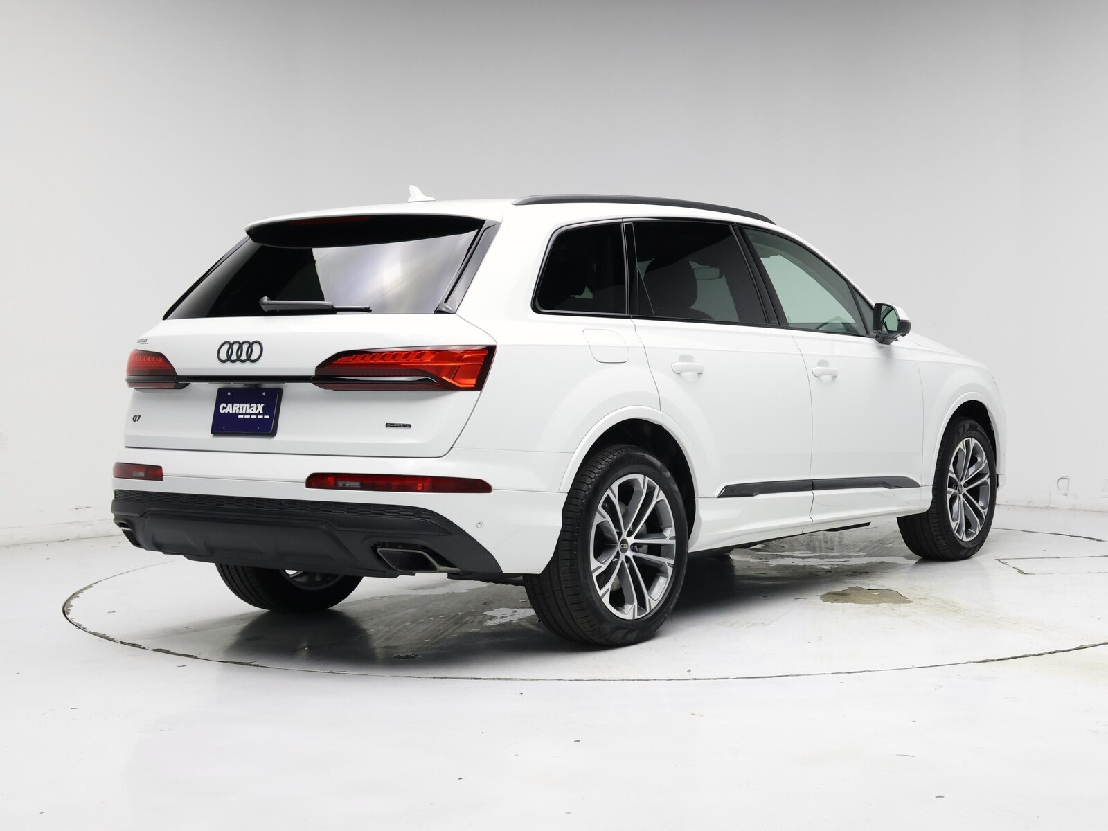 2026 Audi Q7 Premium - Photo 9