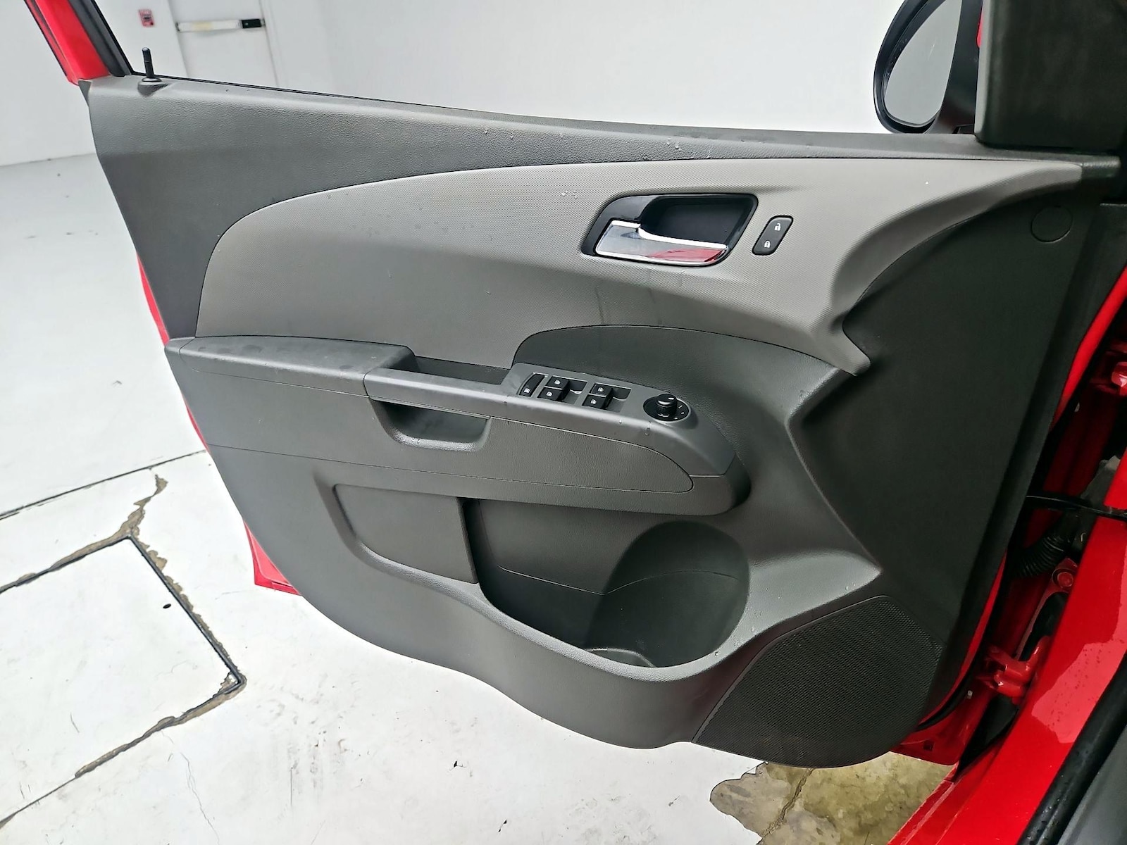 2020 Chevrolet Sonic LT - Photo 13