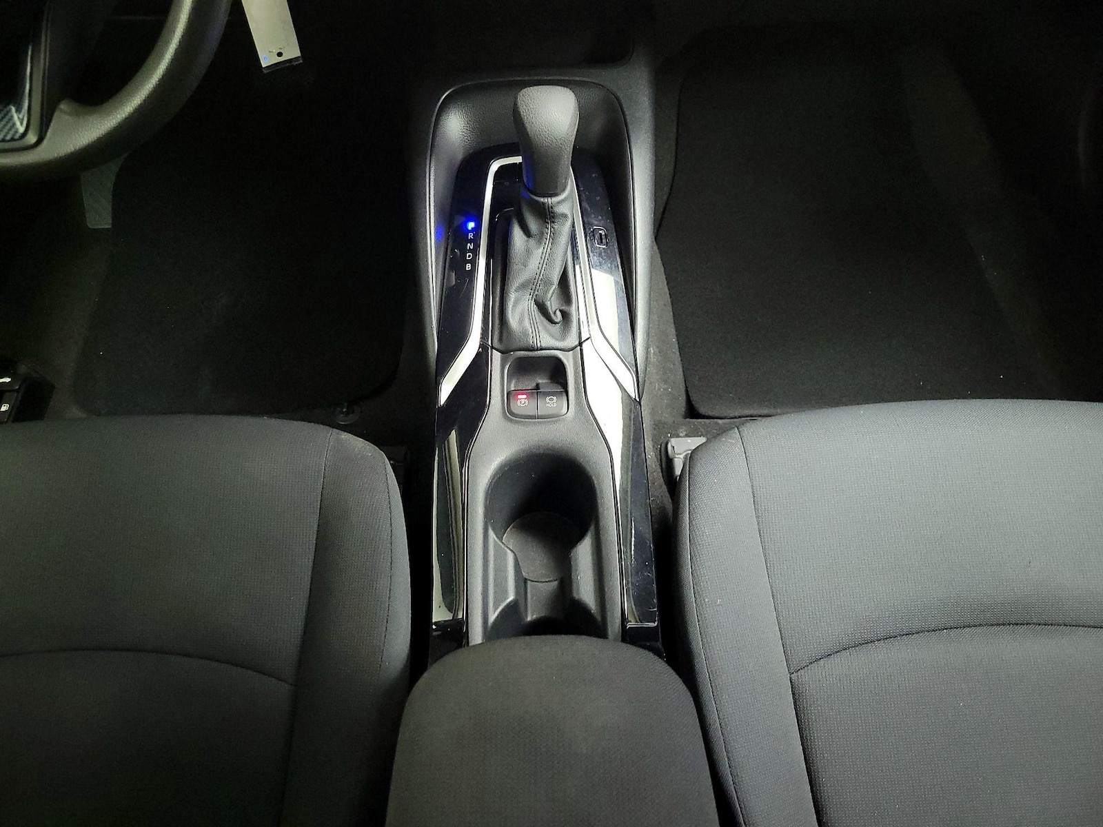 2020 Toyota Corolla LE - Photo 18