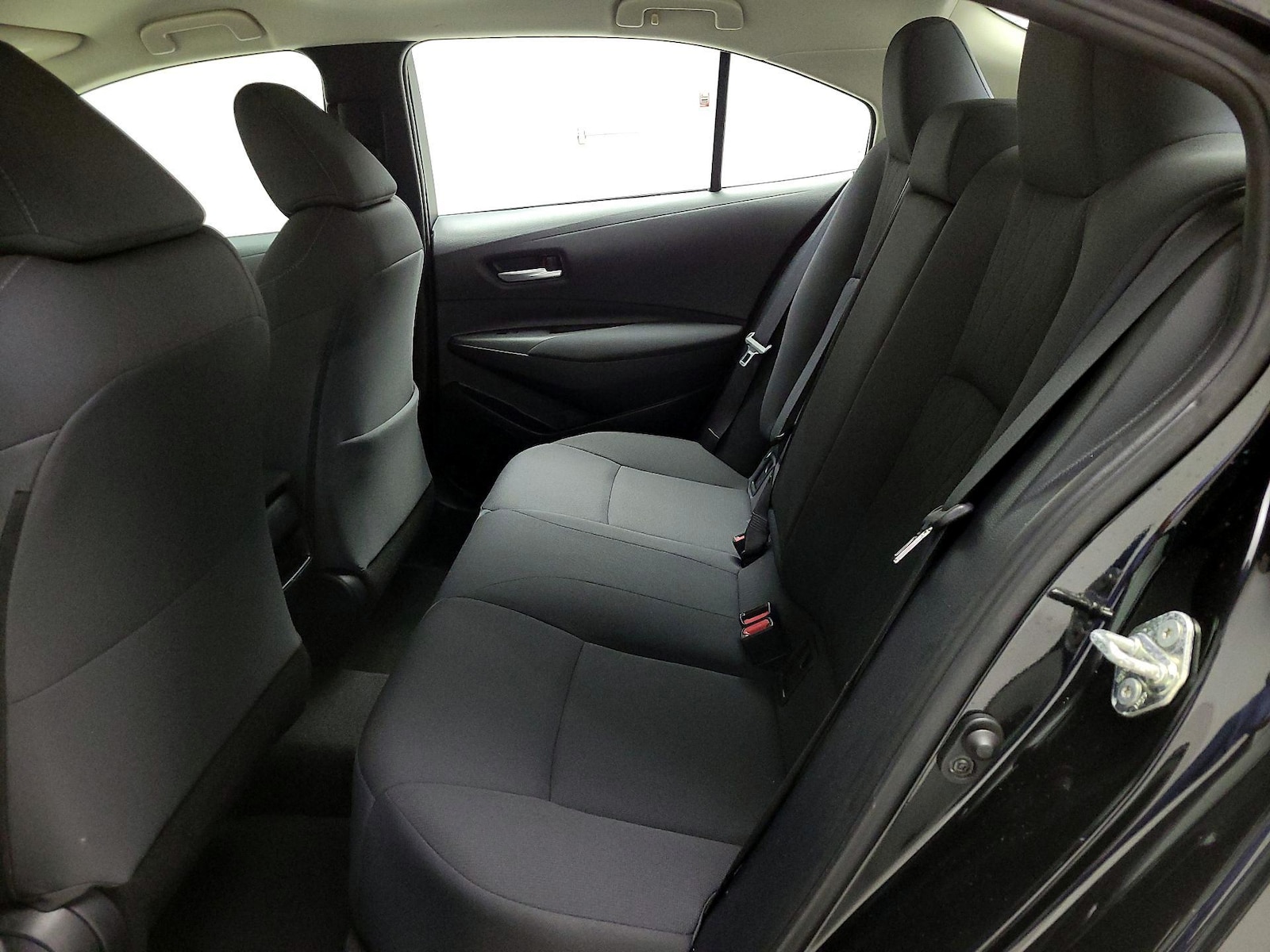 2020 Toyota Corolla LE - Photo 20