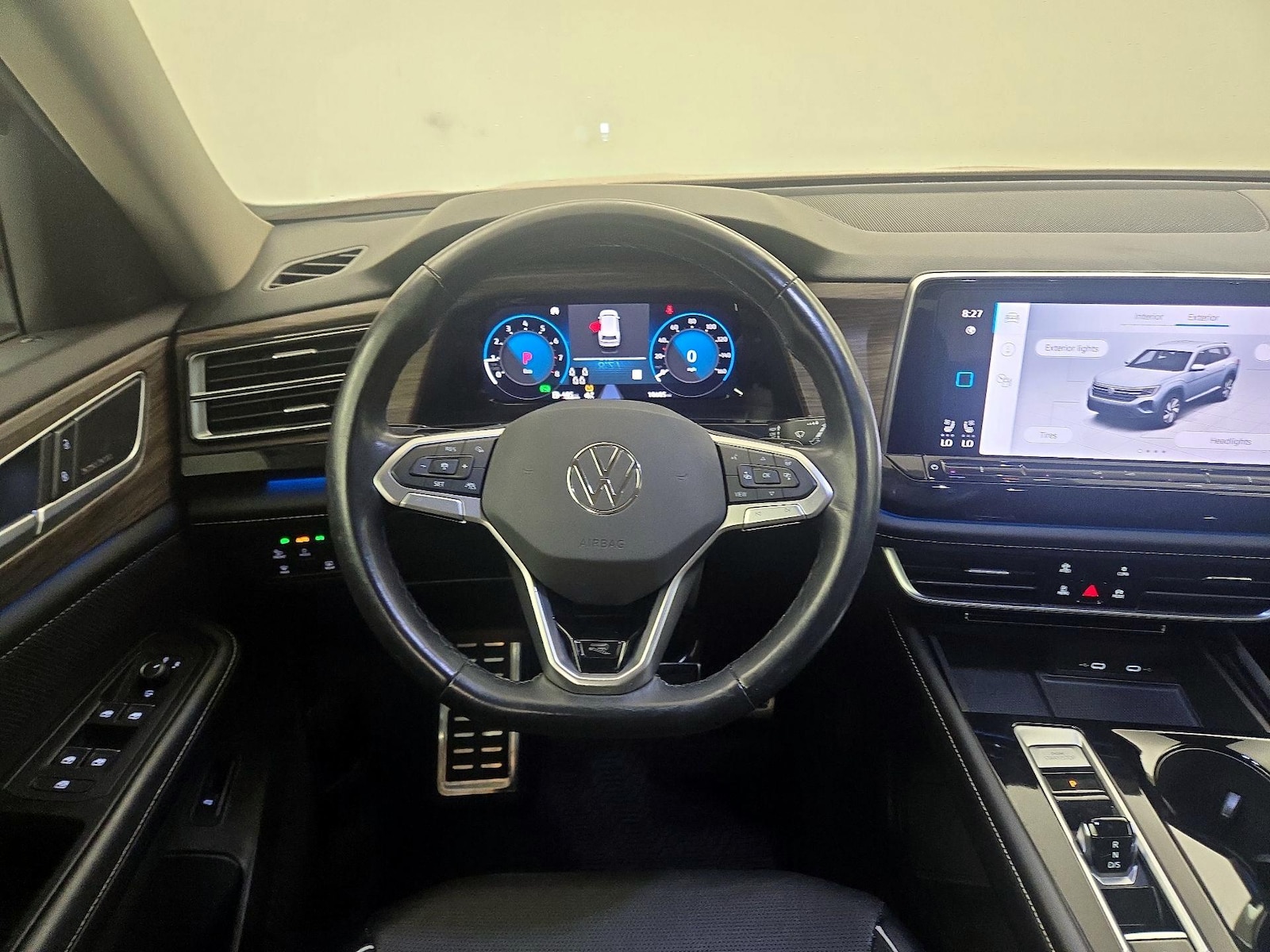 2024 Volkswagen Atlas SEL Premium R-Line - Photo 11