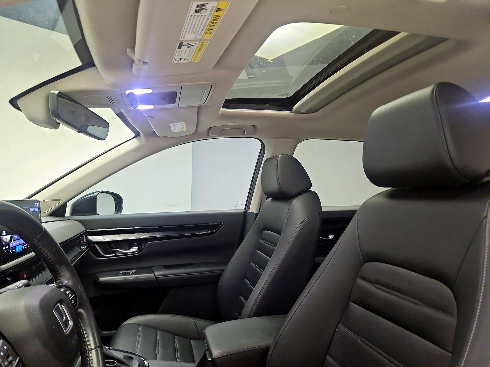 Sunroof(s) & Overhead Airbags