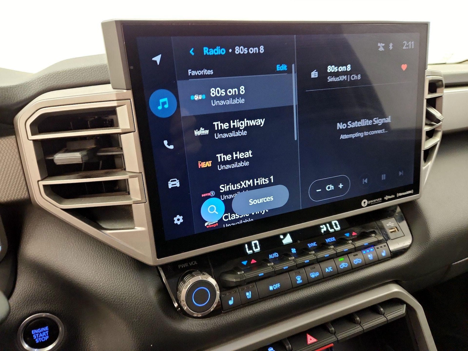 2022 Toyota Tundra Limited - Photo 16
